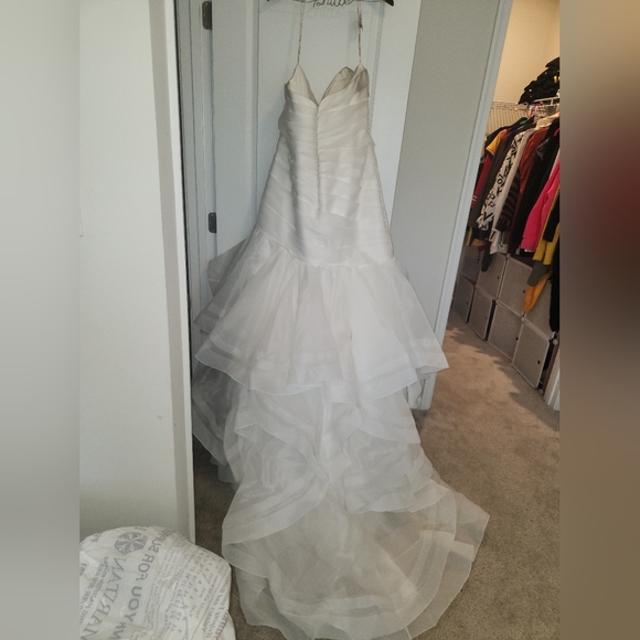 Wedding Dress - Picture 3 of 4